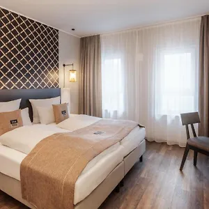 - The Niu, Mesh Messe By Ihg Hotel Stuttgart